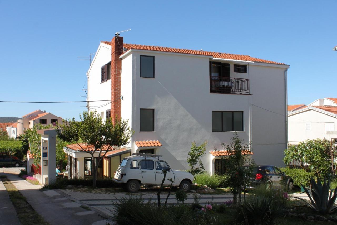 Apartments With A Parking Space Vodice - 7604 Bagian luar foto