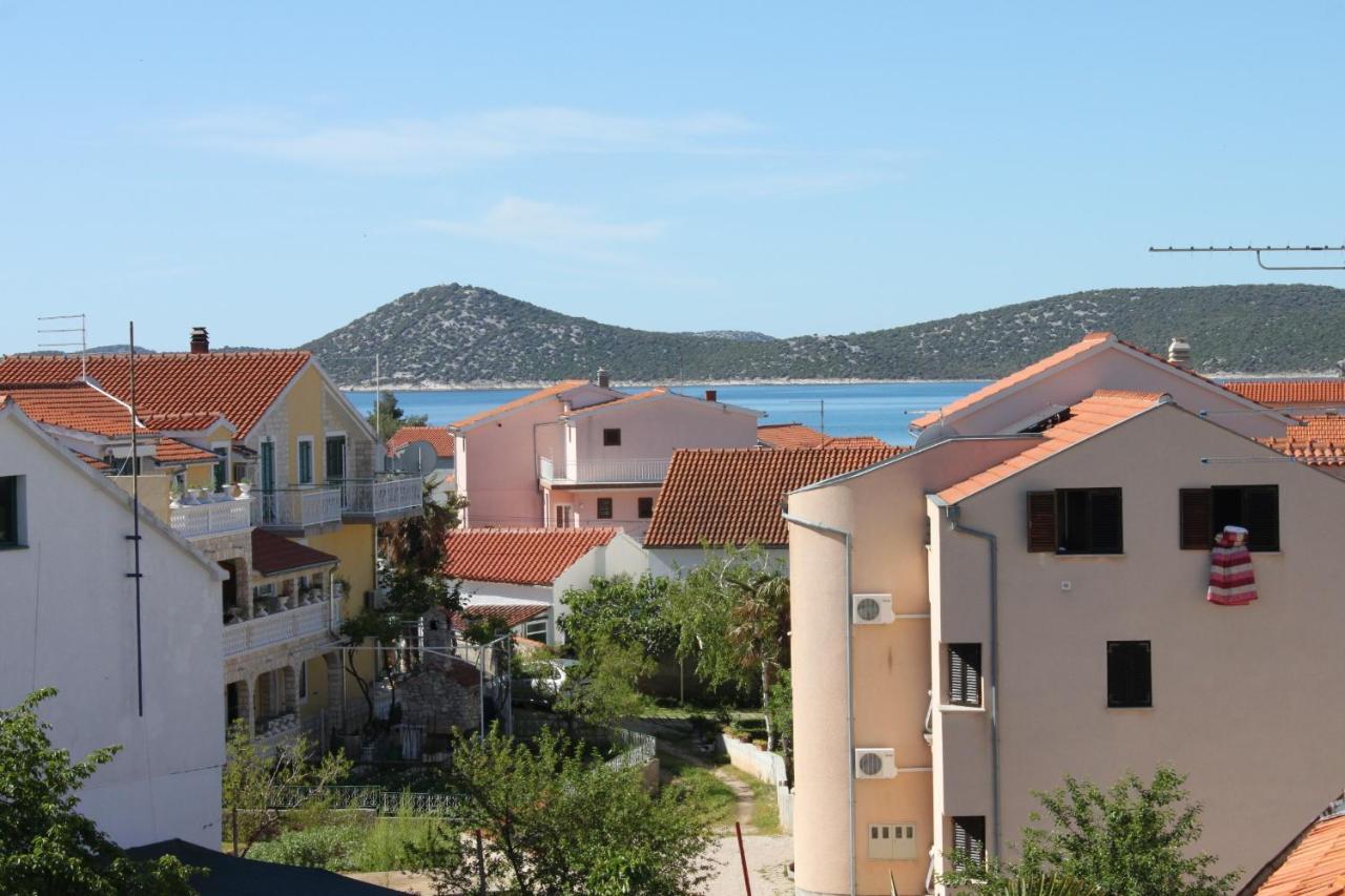Apartments With A Parking Space Vodice - 7604 Bagian luar foto