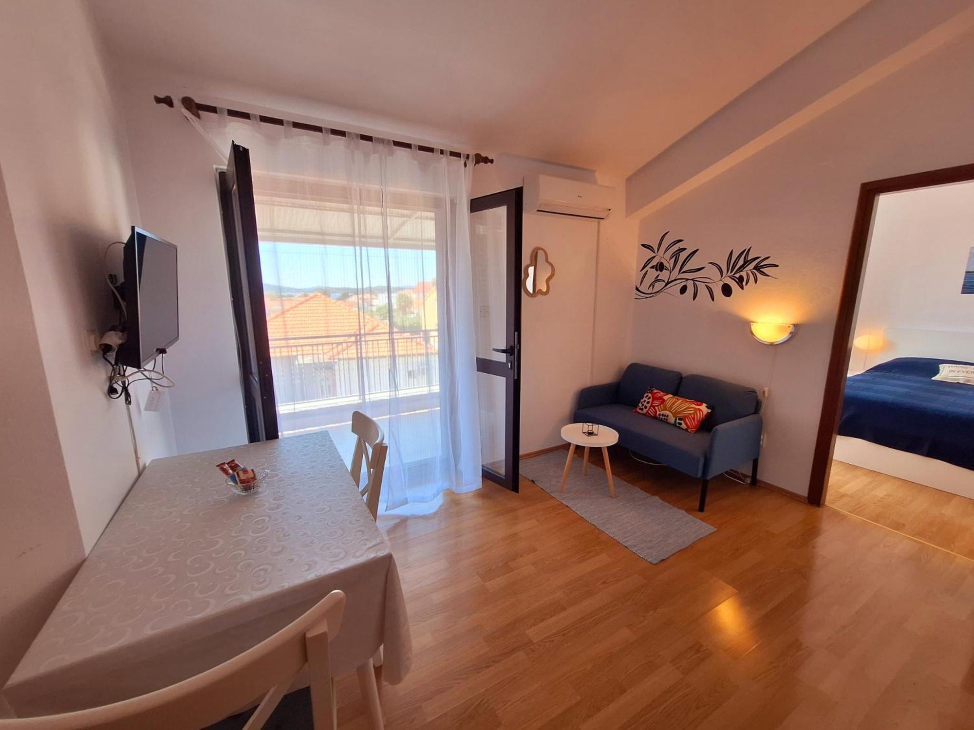 Apartments With A Parking Space Vodice - 7604 Bagian luar foto
